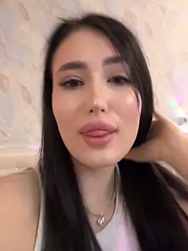 Snapshot of KailyBell chatting on 21, 10, 2025 KailyBell online show from 21, 10, 2025