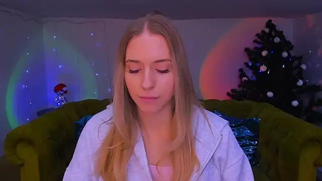 sassy cutie online show from 10, 1, 2026