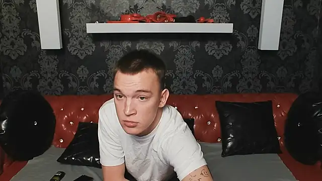 Snapshot of Derek_Banville chatting on 24, 10, 2025 Derek Banville online show from 24, 10, 2025