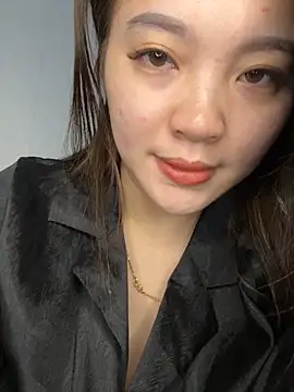 Snapshot of helo-kitty chatting on 3, 11, 2025 helo-kitty online show from 3, 11, 2025