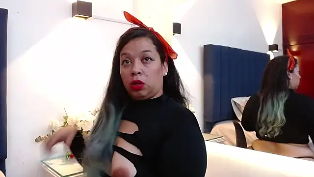 Snapshot of Angyrios chatting on 30, 10, 2025 Angyrios online show from 30, 10, 2025