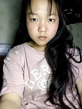 Quynhsumon online show from 13, 2, 2026