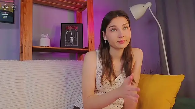 KateCahee online show from 16, 12, 2025