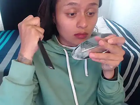 Snapshot of Negritatata chatting on 2, 12, 2025 Negritatata online show from 2, 12, 2025