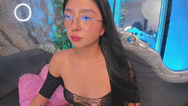 Snapshot of sydney_miller_ chatting on 7, 2, 2026 sydney miller online show from 7, 2, 2026