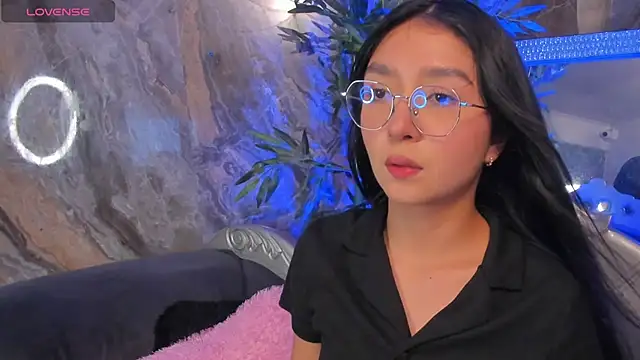 Snapshot of sydney_miller_ chatting on 9, 2, 2026 sydney miller online show from 9, 2, 2026