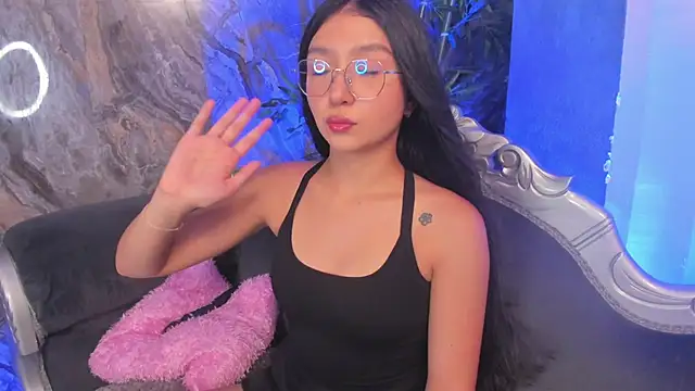 Snapshot of sydney_miller_ chatting on 7, 3, 2026 sydney miller online show from 7, 3, 2026