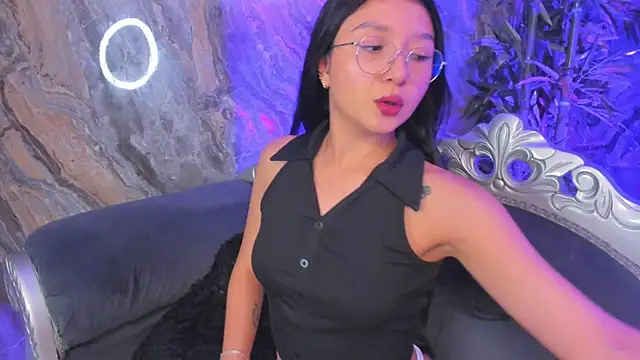 Snapshot of sydney_miller_ chatting on 19, 3, 2026 sydney miller online show from 19, 3, 2026