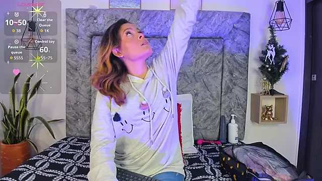 Snapshot of Amatista_desire chatting on 15, 12, 2025 Amatista desire online show from 15, 12, 2025