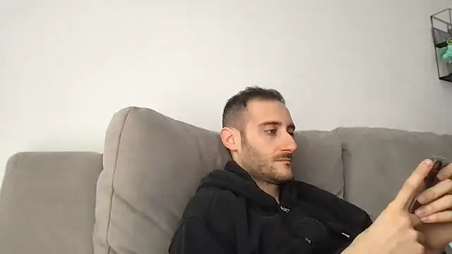 Snapshot of LukaShyGuy chatting on 5, 3, 2026 LukaShyGuy online show from 5, 3, 2026