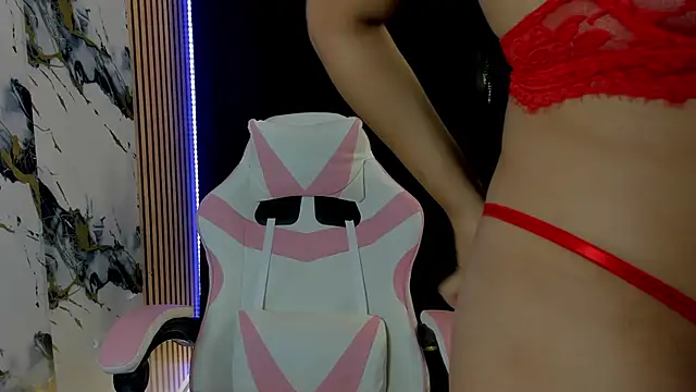 Scarlet DLuce online show from 14, 12, 2025