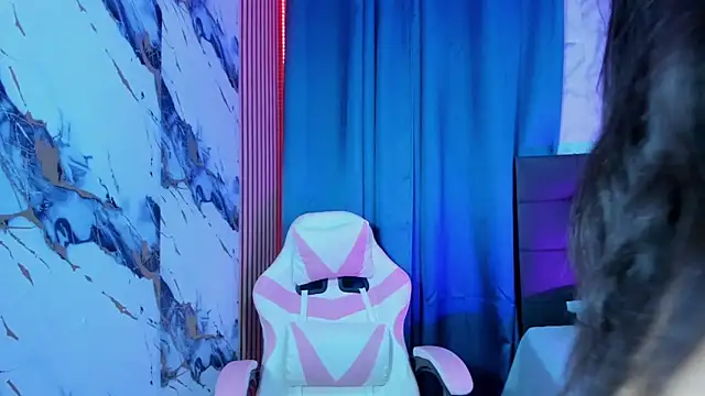 Snapshot of Scarlet_DLuce chatting on 17, 3, 2026 Scarlet DLuce online show from 17, 3, 2026