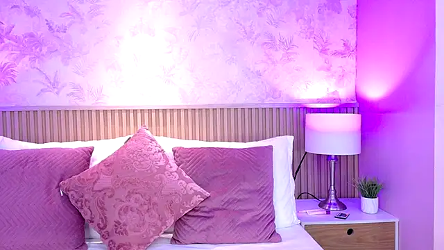 Snapshot of AdelineJhones chatting on 3, 11, 2025 AdelineJhones online show from 3, 11, 2025