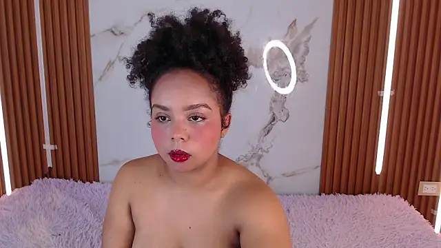 Snapshot of rosselyn_ chatting on 25, 11, 2025 rosselyn online show from 25, 11, 2025