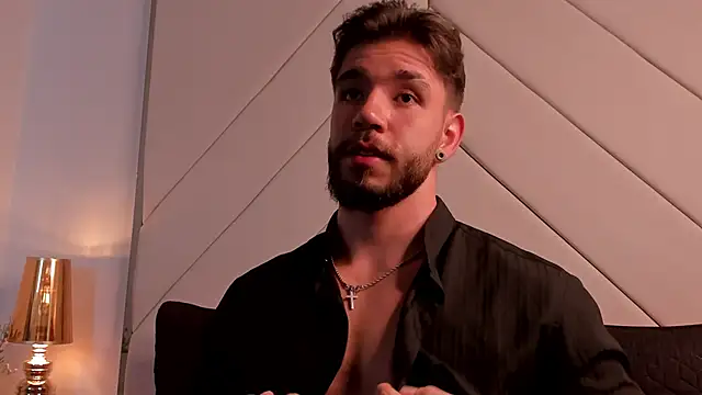 JACKSON STIFLER online show from 3, 3, 2026