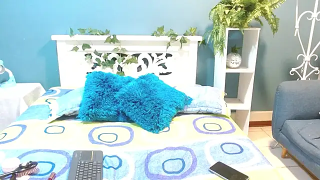 Samantha  Benet online show from 6, 2, 2026