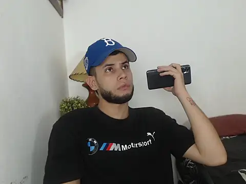 Maxcole 07 online show from 23, 11, 2025