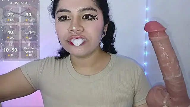 Snapshot of Magic_Alicee_ chatting on 7, 2, 2026 Magic Alicee online show from 7, 2, 2026