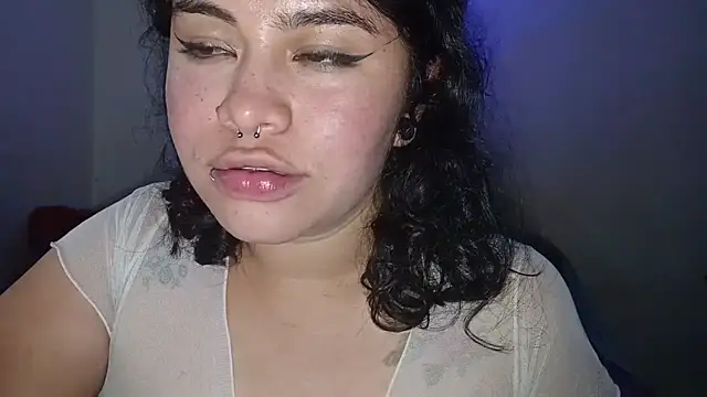 Snapshot of Magic_Alicee_ chatting on 8, 3, 2026 Magic Alicee online show from 8, 3, 2026