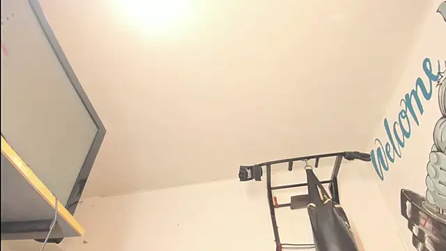 Snapshot of Lanna_big33 chatting on 4, 12, 2025 Lanna big33 online show from 4, 12, 2025