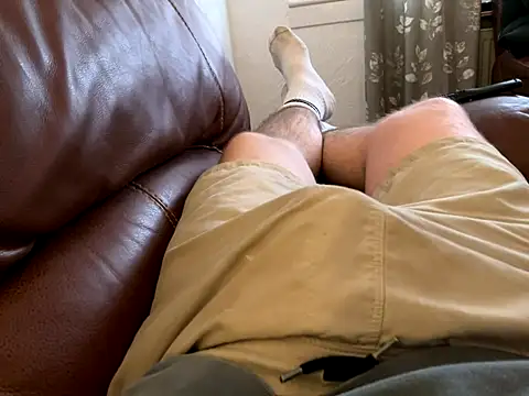 Snapshot of irnbru77 chatting on 4, 12, 2025 irnbru77 online show from 4, 12, 2025