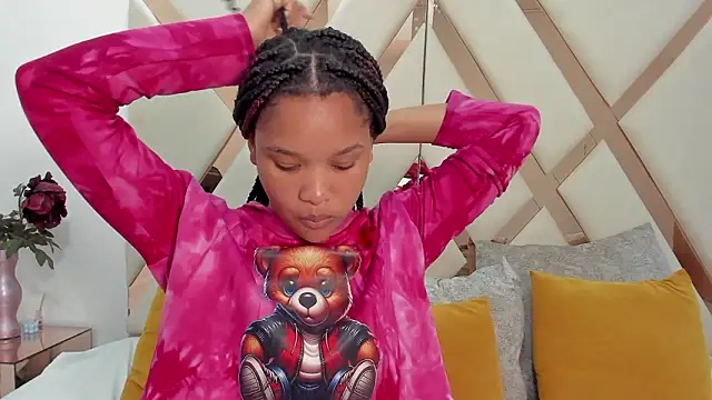 karolebonyy online show from 4, 3, 2026