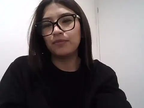 Snapshot of an40m chatting on 23, 10, 2025 an40m online show from 23, 10, 2025