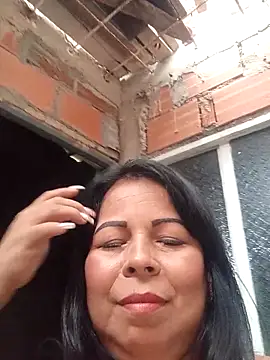 Snapshot of mother2-divorced chatting on 28, 11, 2025 mother2-divorced online show from 28, 11, 2025