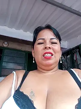 Snapshot of mother2-divorced chatting on 19, 3, 2026 mother2-divorced online show from 19, 3, 2026