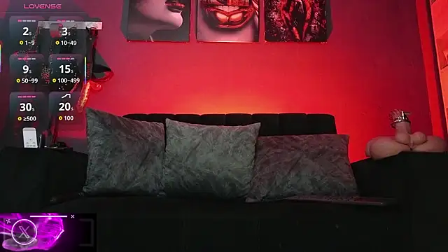 Misterss-Nyxxx online show from 7, 2, 2026