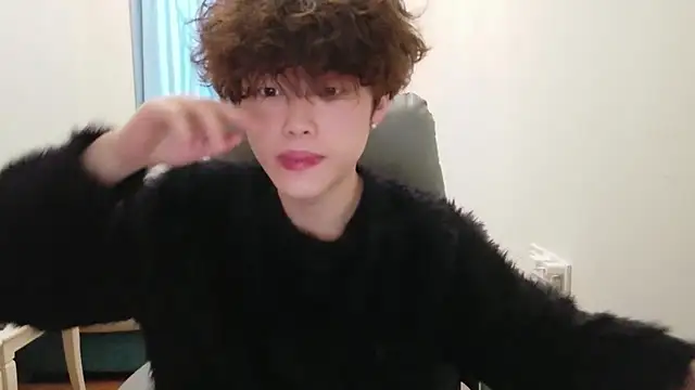 Snapshot of L1kuto chatting on 5, 2, 2026 L1kuto online show from 5, 2, 2026