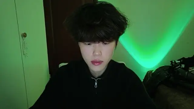 Snapshot of L1kuto chatting on 22, 3, 2026 L1kuto online show from 22, 3, 2026