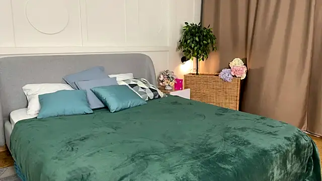 Snapshot of Adele_Shy chatting on 29, 11, 2025 Adele Shy online show from 29, 11, 2025