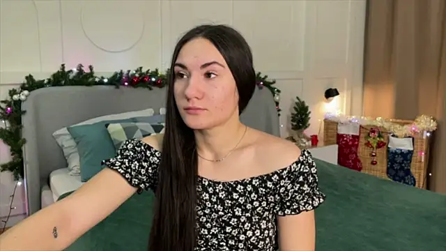 Snapshot of Adele_Shy chatting on 18, 12, 2025 Adele Shy online show from 18, 12, 2025