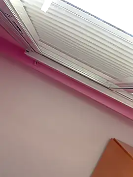 Snapshot of cotoncandyy chatting on 25, 11, 2025 cotoncandyy online show from 25, 11, 2025