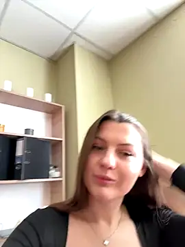 Snapshot of DollyRoma chatting on 31, 10, 2025 DollyRoma online show from 31, 10, 2025