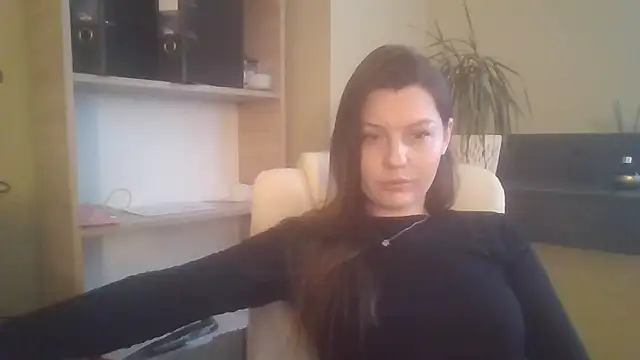 DollyRoma online show from 6, 11, 2025