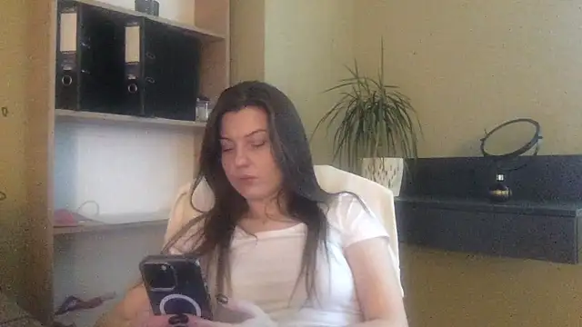 DollyRoma online show from 10, 11, 2025