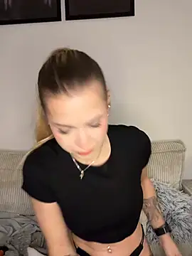 AlyssaSchwarz online show from 18, 1, 2026