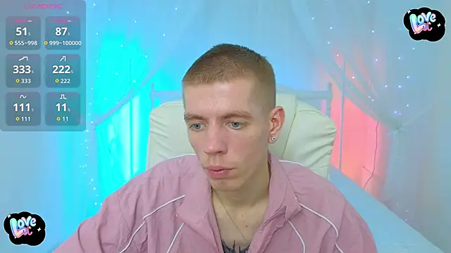 Cristian  Dior online show from 25, 10, 2025