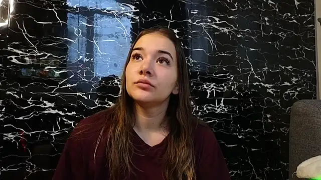 Snapshot of Biancka_ chatting on 4, 12, 2025 Biancka online show from 4, 12, 2025