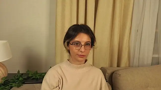 Snapshot of CasandraMickell chatting on 24, 10, 2025 CasandraMickell online show from 24, 10, 2025