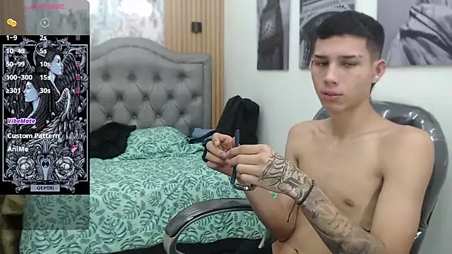 Snapshot of paul_ponce chatting on 18, 11, 2025 paul ponce online show from 18, 11, 2025