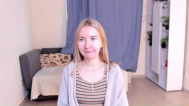 Snapshot of CathyHeximer chatting on 6, 11, 2025 CathyHeximer online show from 6, 11, 2025