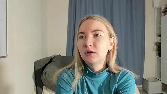 Snapshot of CathyHeximer chatting on 26, 11, 2025 CathyHeximer online show from 26, 11, 2025