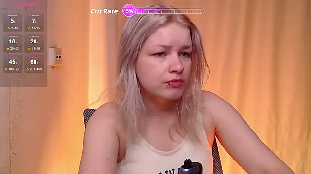 Snapshot of CherryNight6 chatting on 24, 10, 2025 CherryNight6 online show from 24, 10, 2025