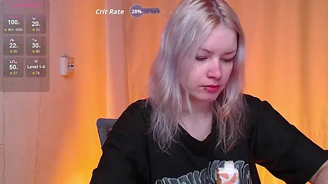 Snapshot of CherryNight6 chatting on 7, 11, 2025 CherryNight6 online show from 7, 11, 2025