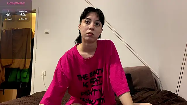 Snapshot of MoniShy chatting on 11, 11, 2025 MoniShy online show from 11, 11, 2025