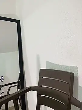 Snapshot of misschloe_ chatting on 29, 10, 2025 misschloe  online show from 29, 10, 2025