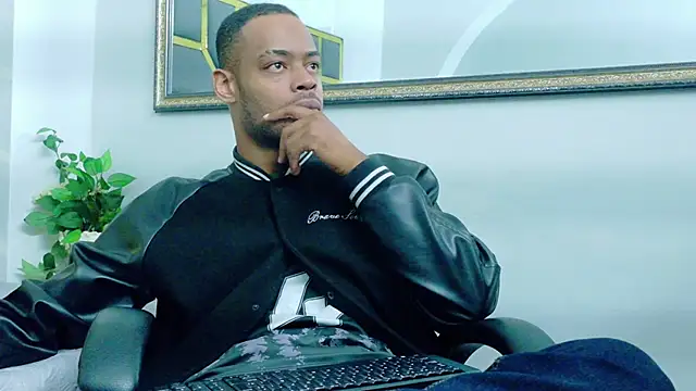 Snapshot of Neytanmalcon chatting on 18, 11, 2025 Neytanmalcon online show from 18, 11, 2025